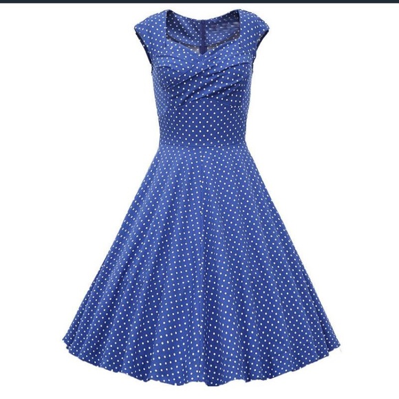 Dresses & Skirts - Royal blue vintage dress